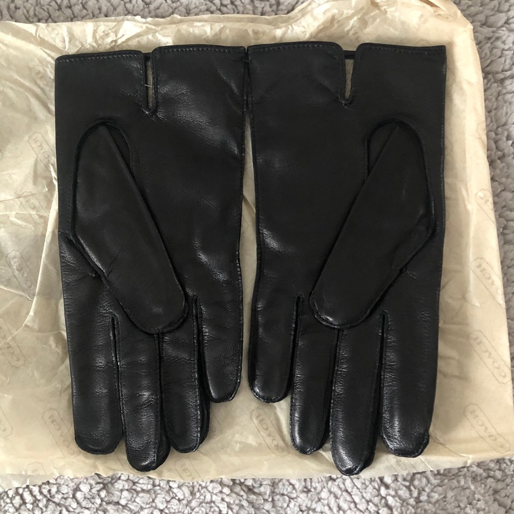 Coach genuine leather gloves (L)